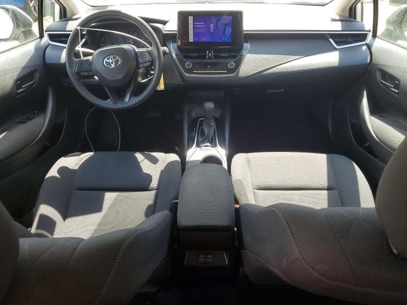 2024 TOYOTA COROLLA LE 8