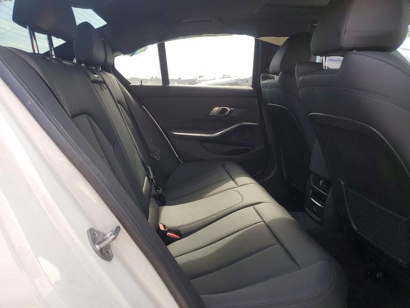 2021 BMW 330I 10