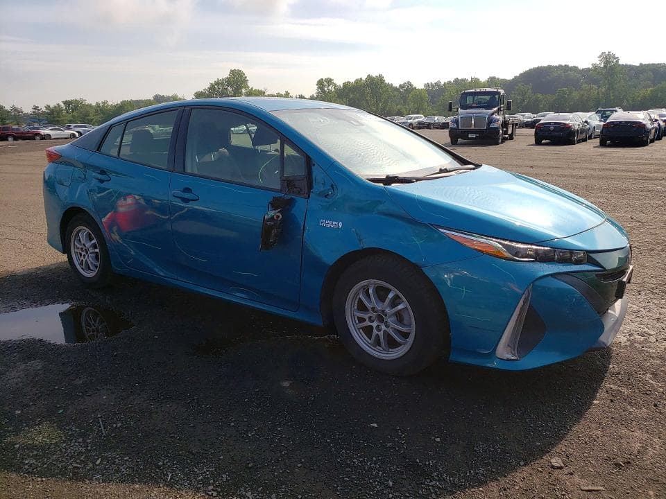 2017 TOYOTA PRIUS PRIME PLUS 4