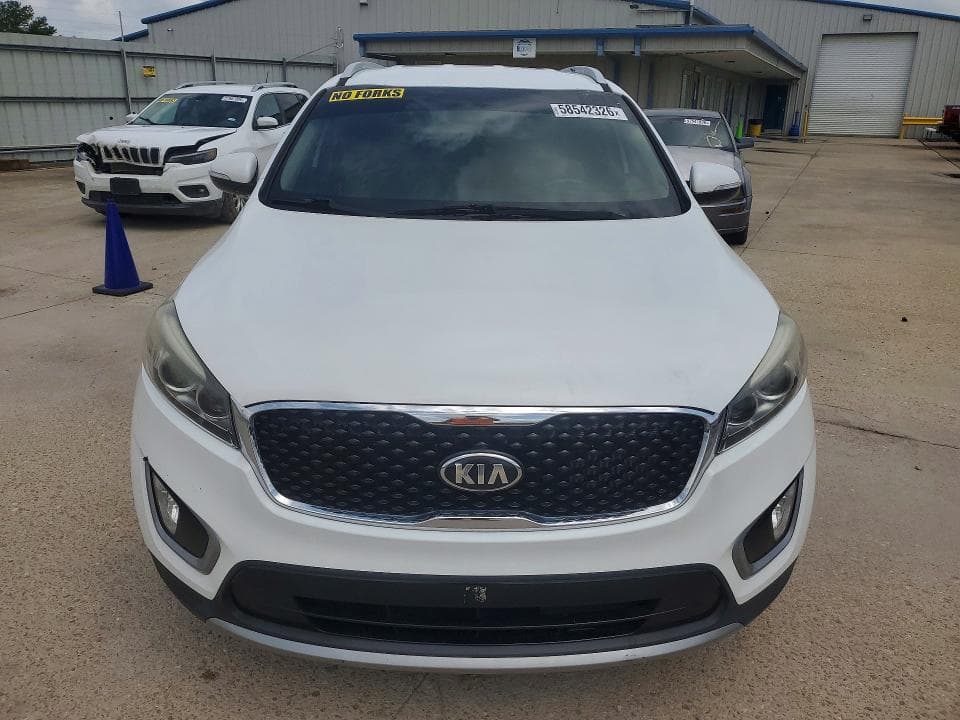2017 KIA SORENTO EX 6