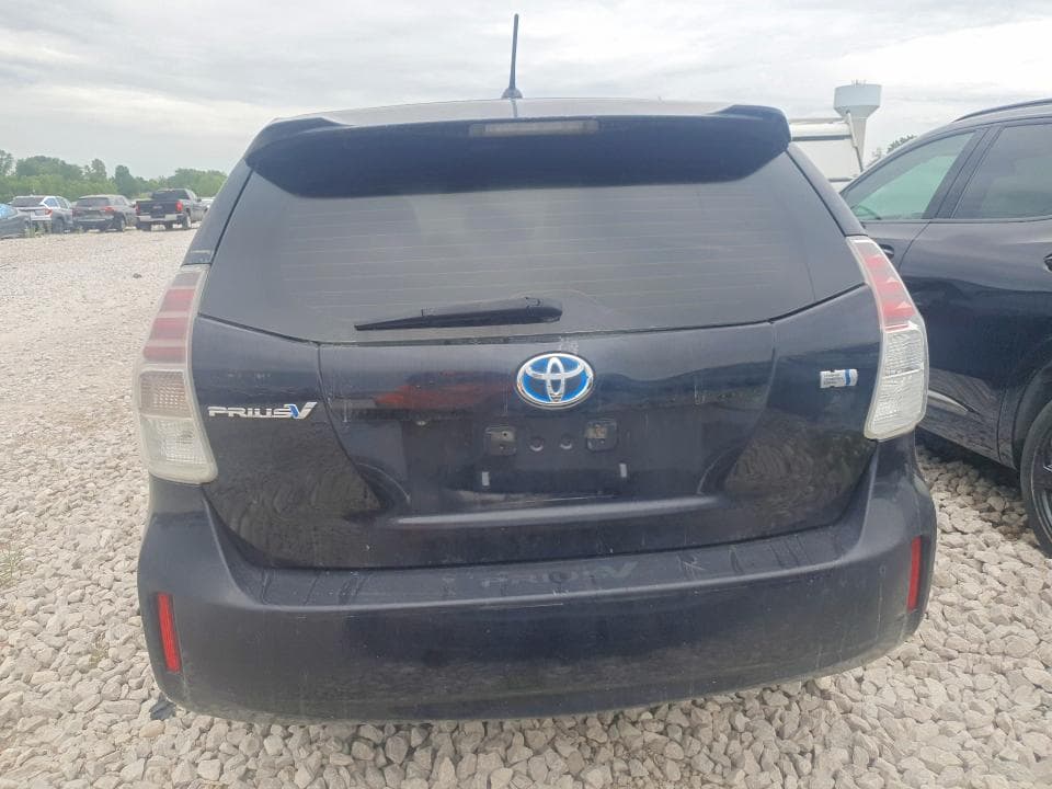 2017 TOYOTA PRIUS V TWO TWO 6