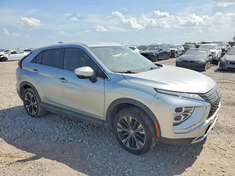 2022 MITSUBISHI ECLIPSE CROSS SE SE 4