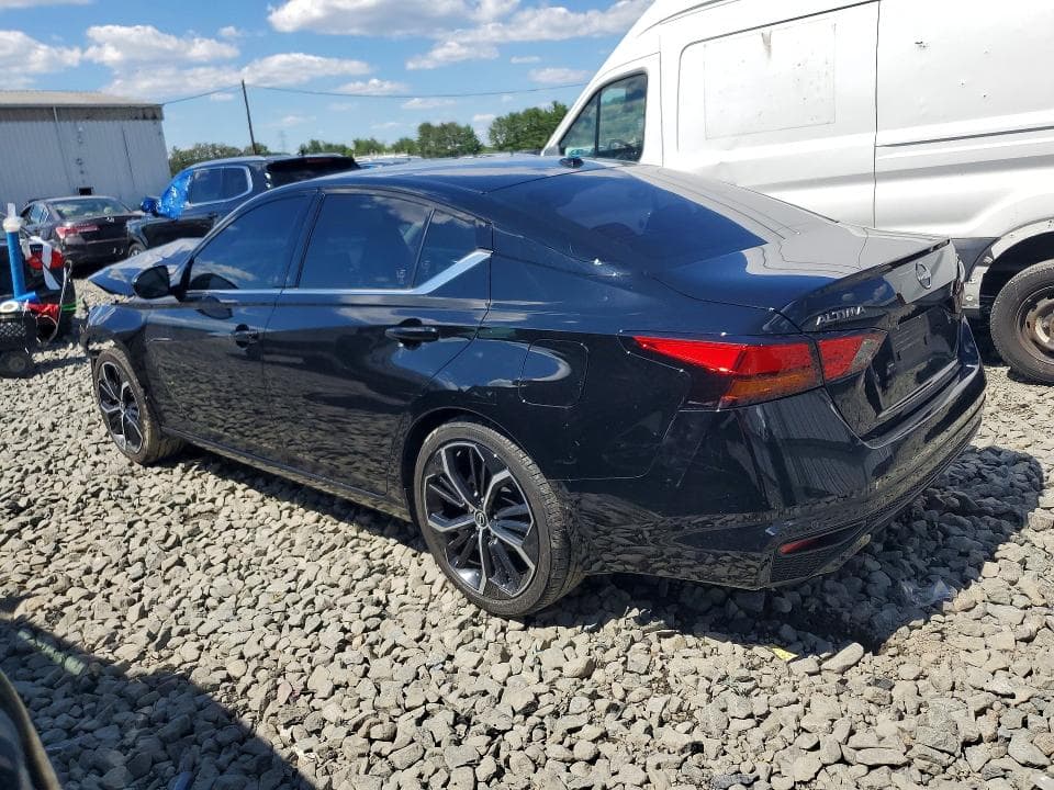 2024 NISSAN ALTIMA SR 2