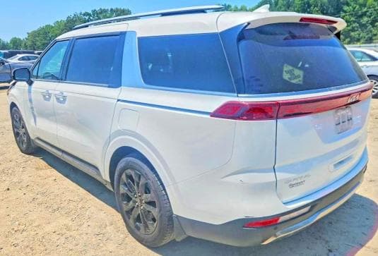 2024 KIA CARNIVAL SX 2