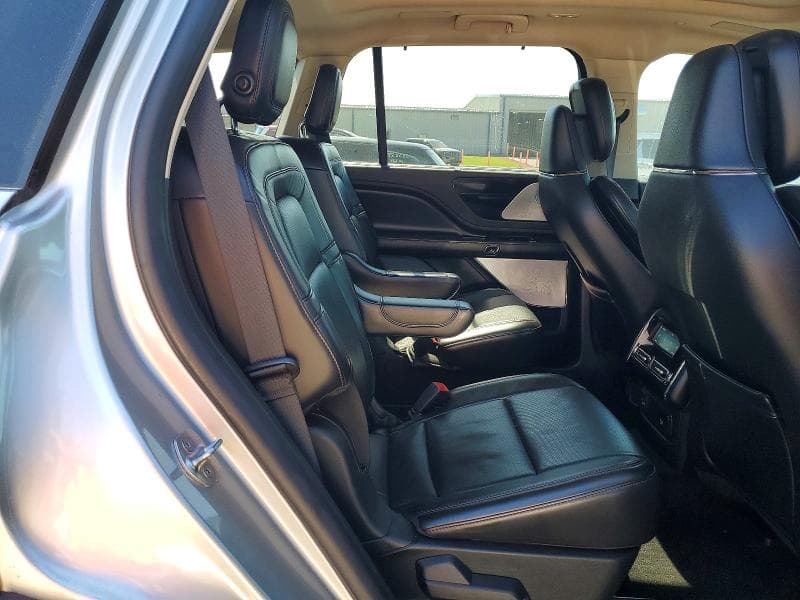 2020 LINCOLN AVIATOR RESERVE 11