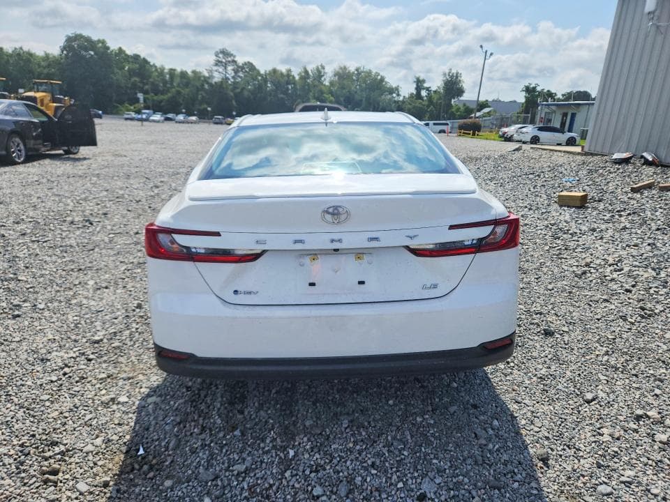 2025 TOYOTA CAMRY LE 6