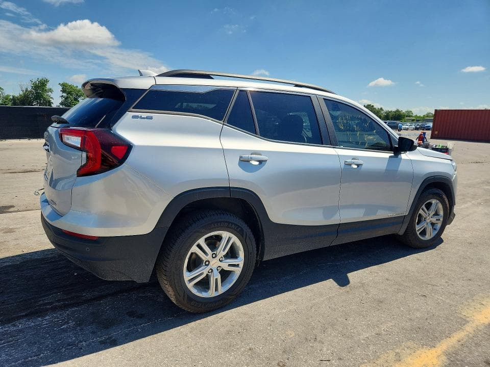 2022 GMC TERRAIN SLE 4