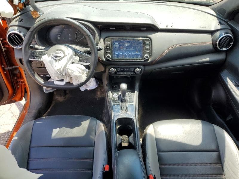 2022 NISSAN KICKS SR 8