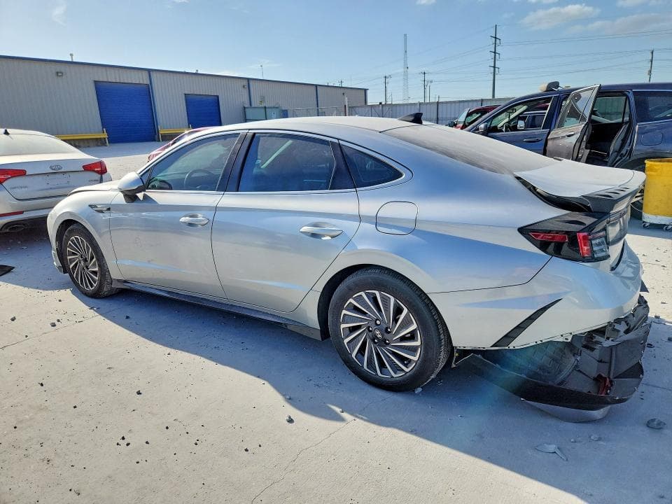 2025 HYUNDAI SONATA HYBRID SEL 2