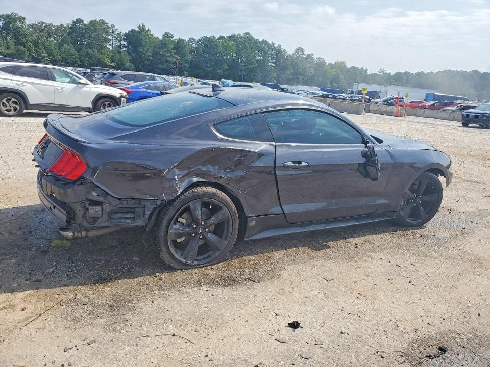 2022 FORD MUSTANG 3