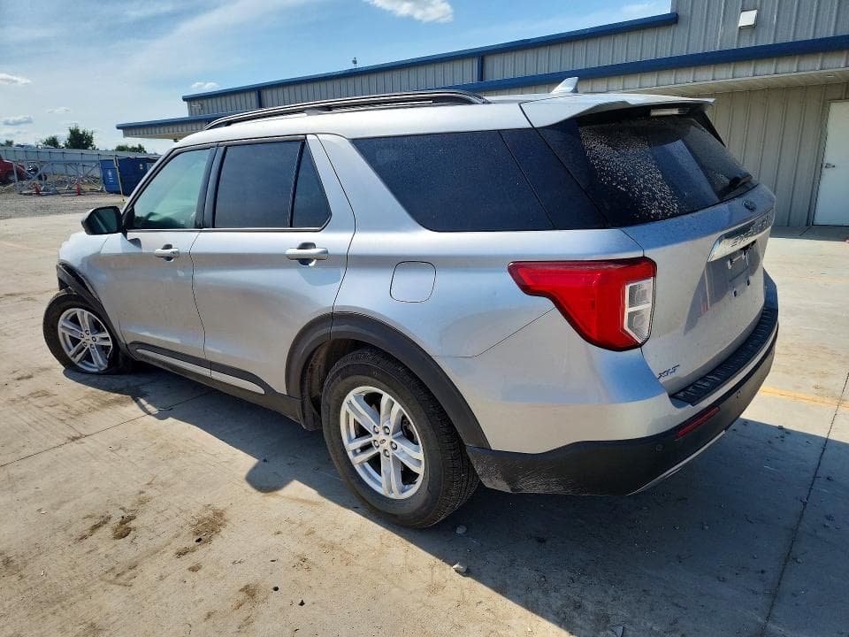 2020 FORD EXPLORER XLT 2