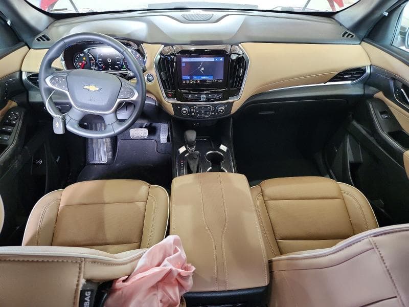 2023 CHEVROLET TRAVERSE PREMIER 8