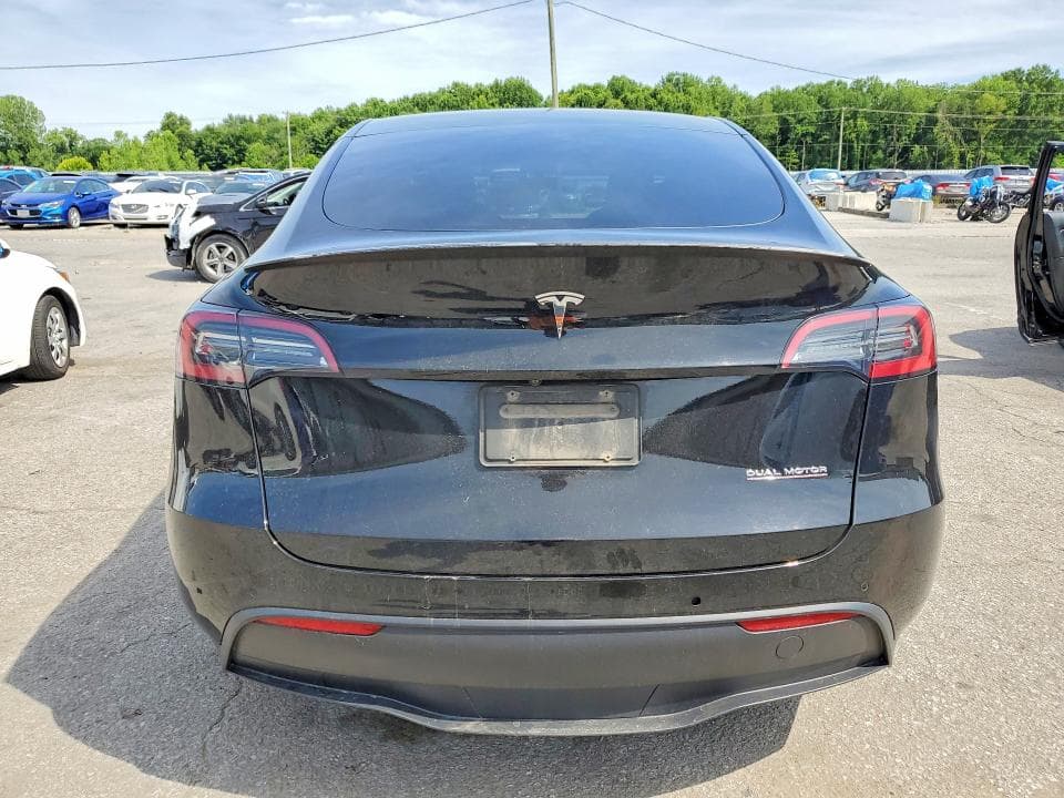 2022 TESLA MODEL Y 6