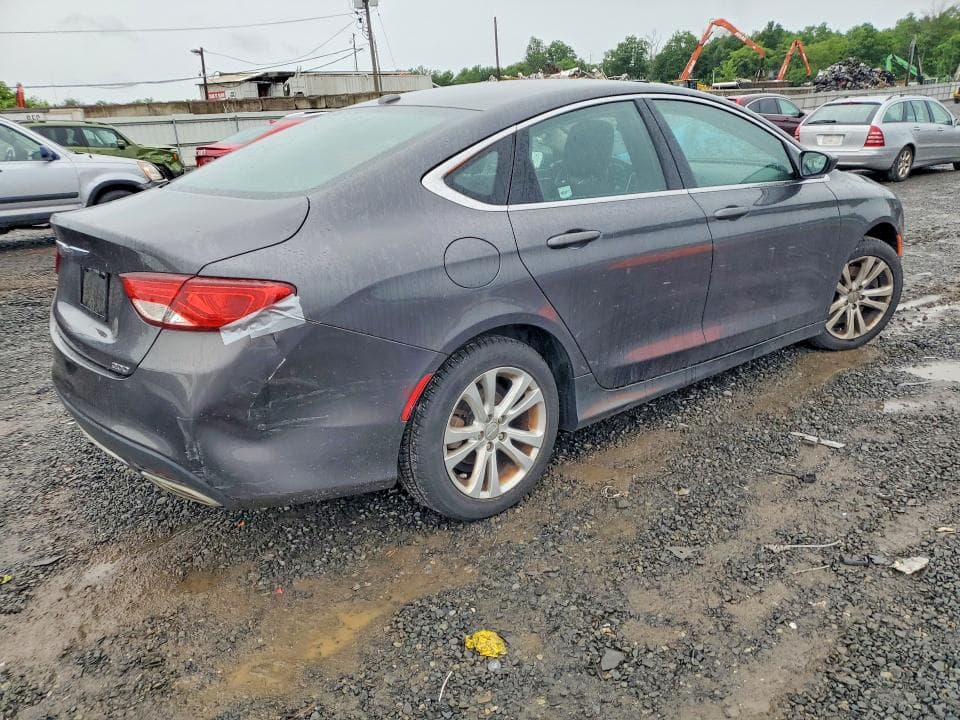 2016 CHRYSLER 200 LIMITED 3