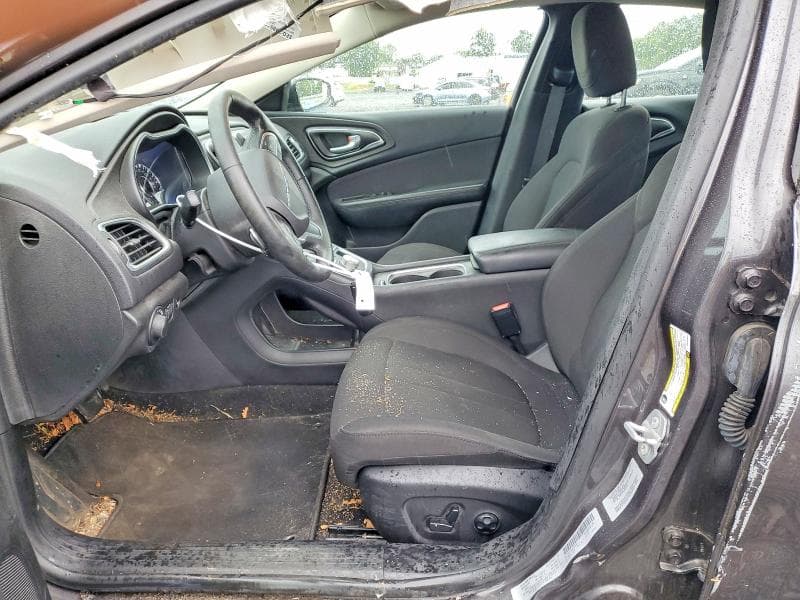 2016 CHRYSLER 200 LIMITED 7