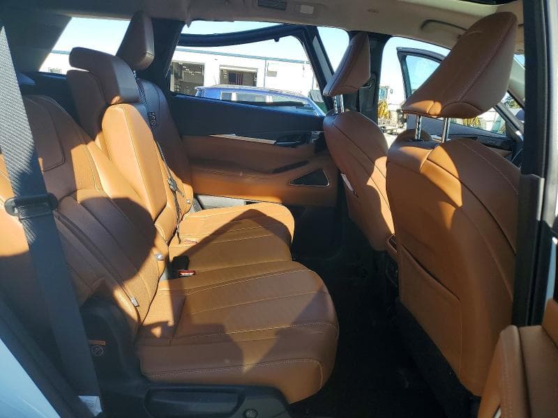 2025 INFINITI QX60 SENSORY 11