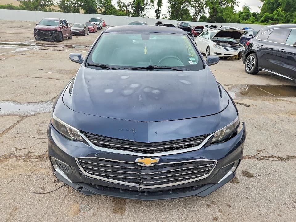 2017 CHEVROLET MALIBU LT 5