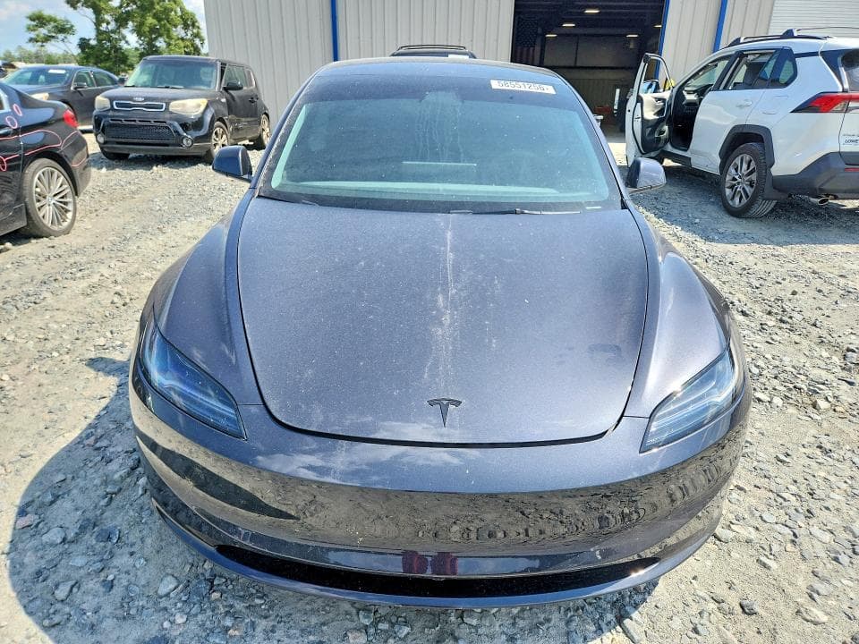 2026 TESLA MODEL 3 5