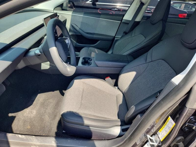 2026 TESLA MODEL 3 7