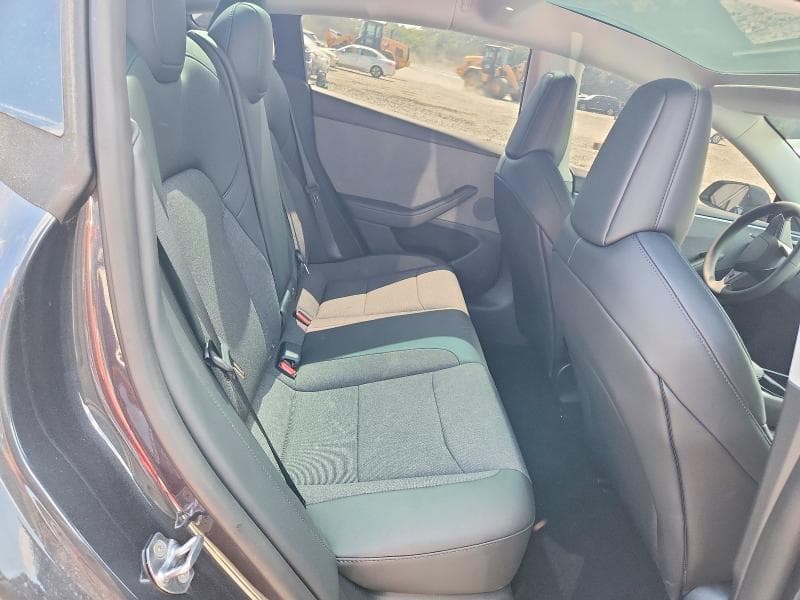 2026 TESLA MODEL 3 10