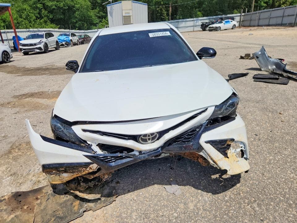 2024 TOYOTA CAMRY SE 5