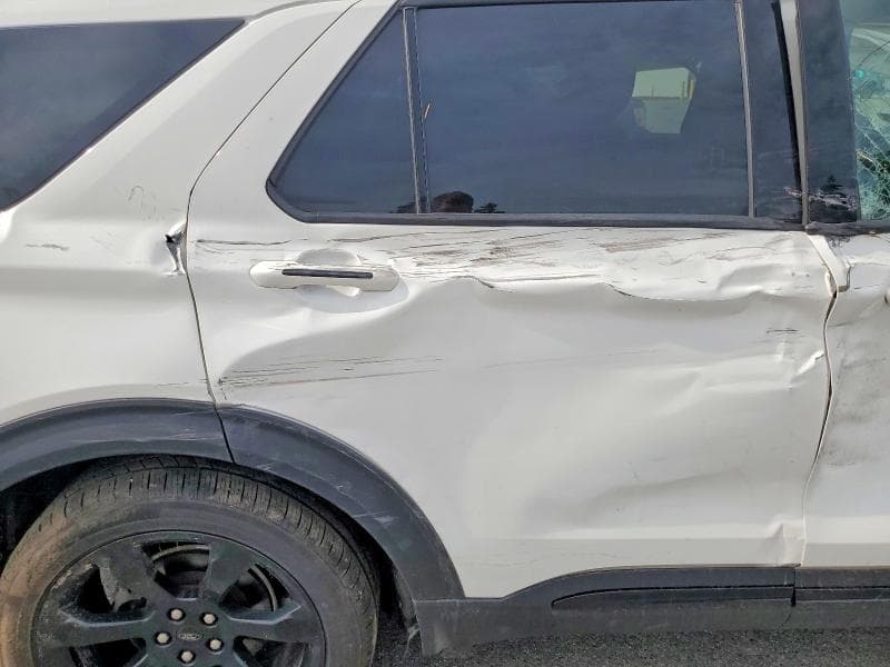 2023 FORD EXPLORER ST-LINE 11