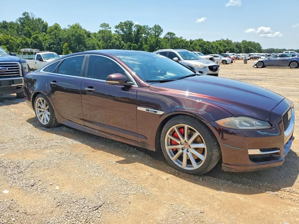 2017 JAGUAR XJ 4