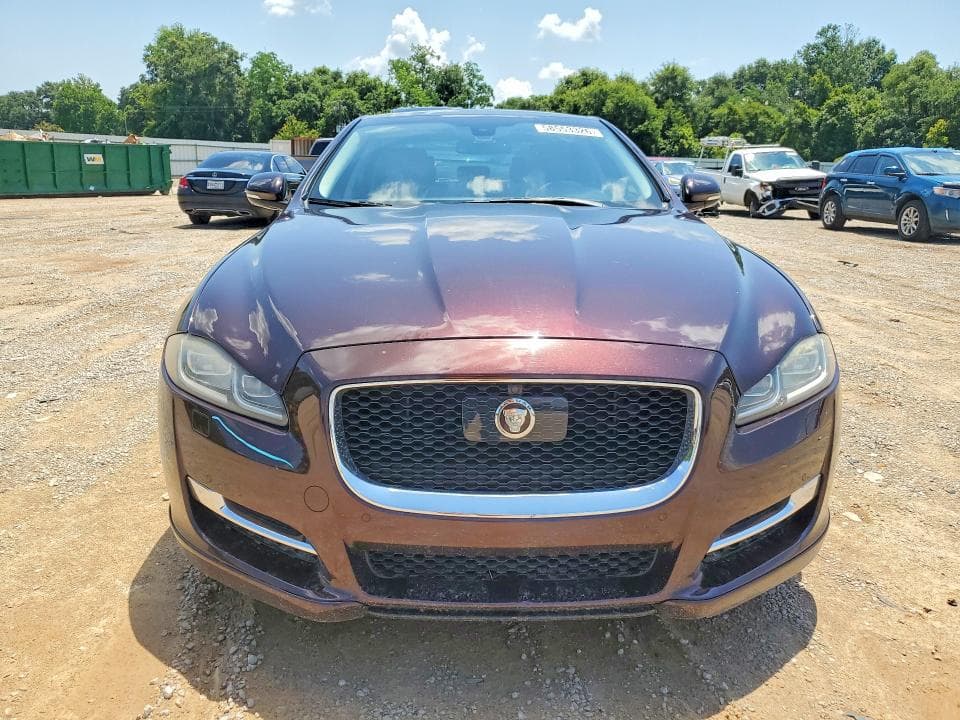 2017 JAGUAR XJ 5