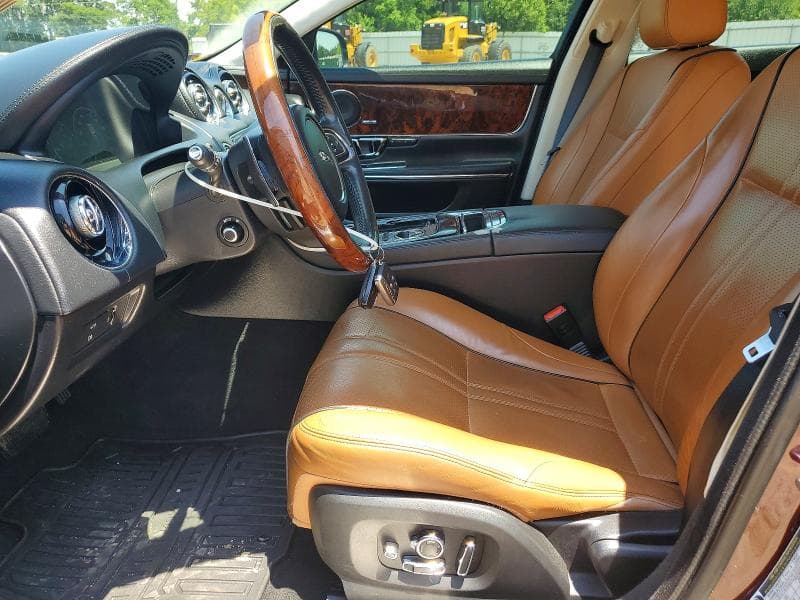 2017 JAGUAR XJ 7