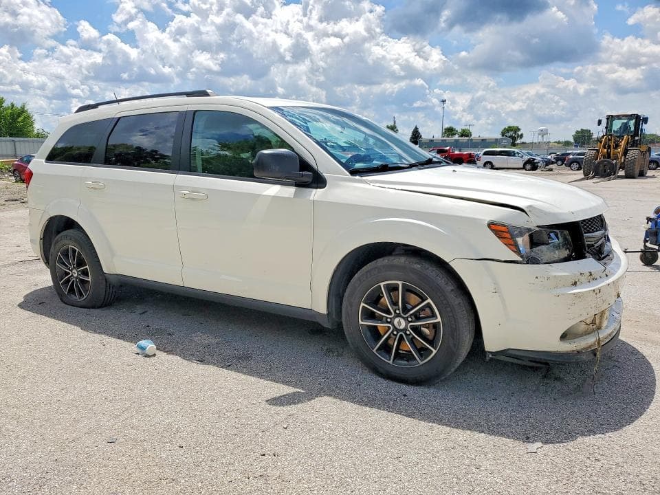 2018 DODGE JOURNEY SE 4