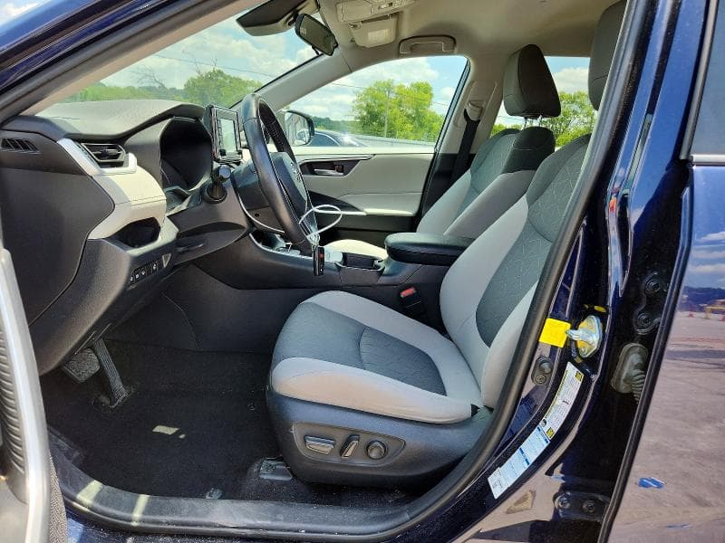 2020 TOYOTA RAV4 HYBRID XLE XLE 7