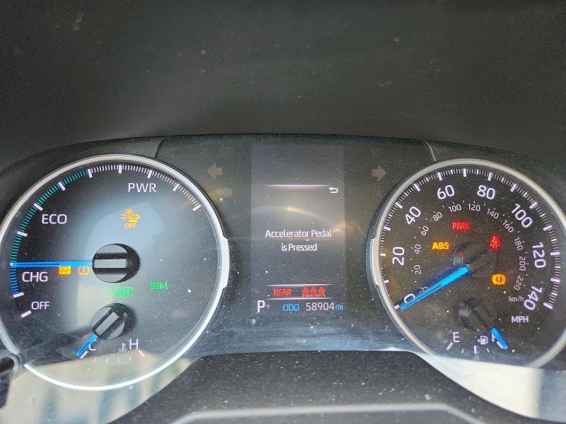 2020 TOYOTA RAV4 HYBRID XLE XLE 9