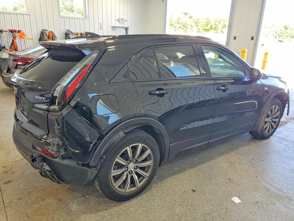 2019 CADILLAC XT4 SPORT 3