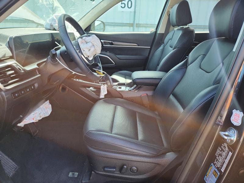 2025 KIA TELLURIDE S 7