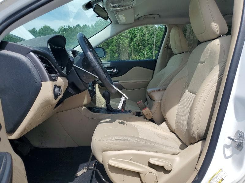 2019 JEEP CHEROKEE LATITUDE 7