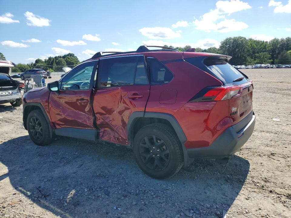2021 TOYOTA RAV4 LE 2