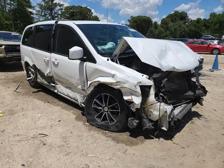 2019 DODGE GRAND CARAVAN GT GT 15