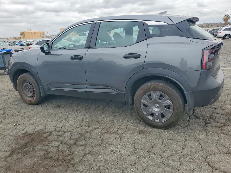 2025 NISSAN KICKS S 2