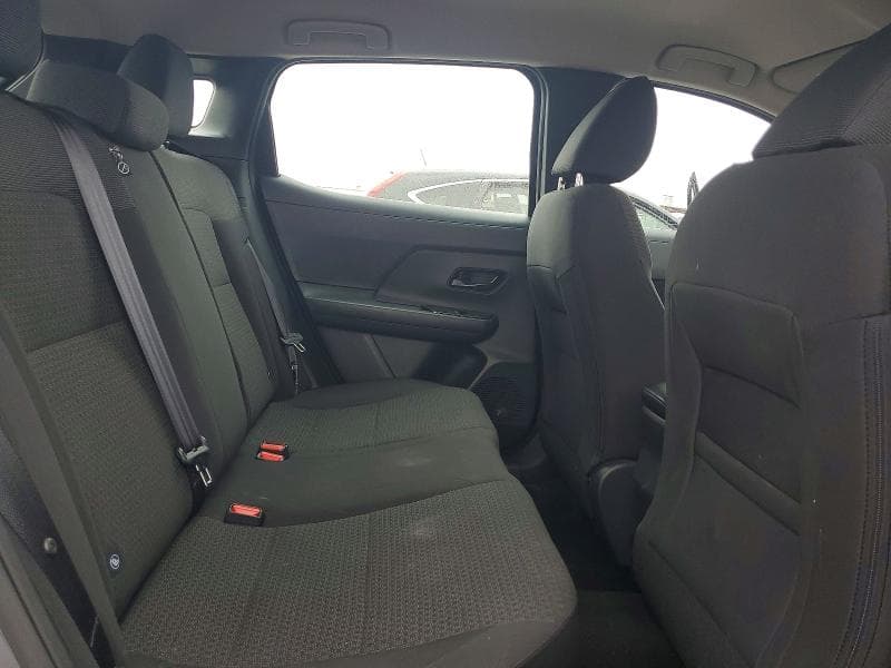 2025 NISSAN KICKS S 11