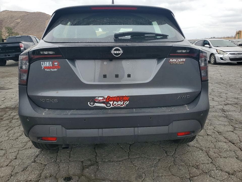2025 NISSAN KICKS S 6