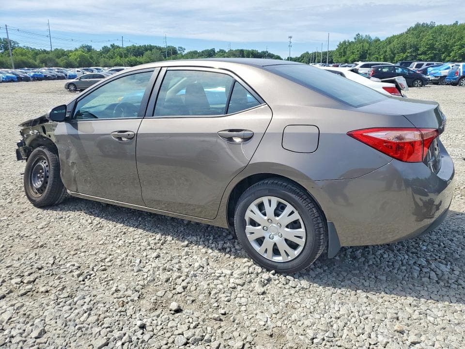 2017 TOYOTA COROLLA LE 2