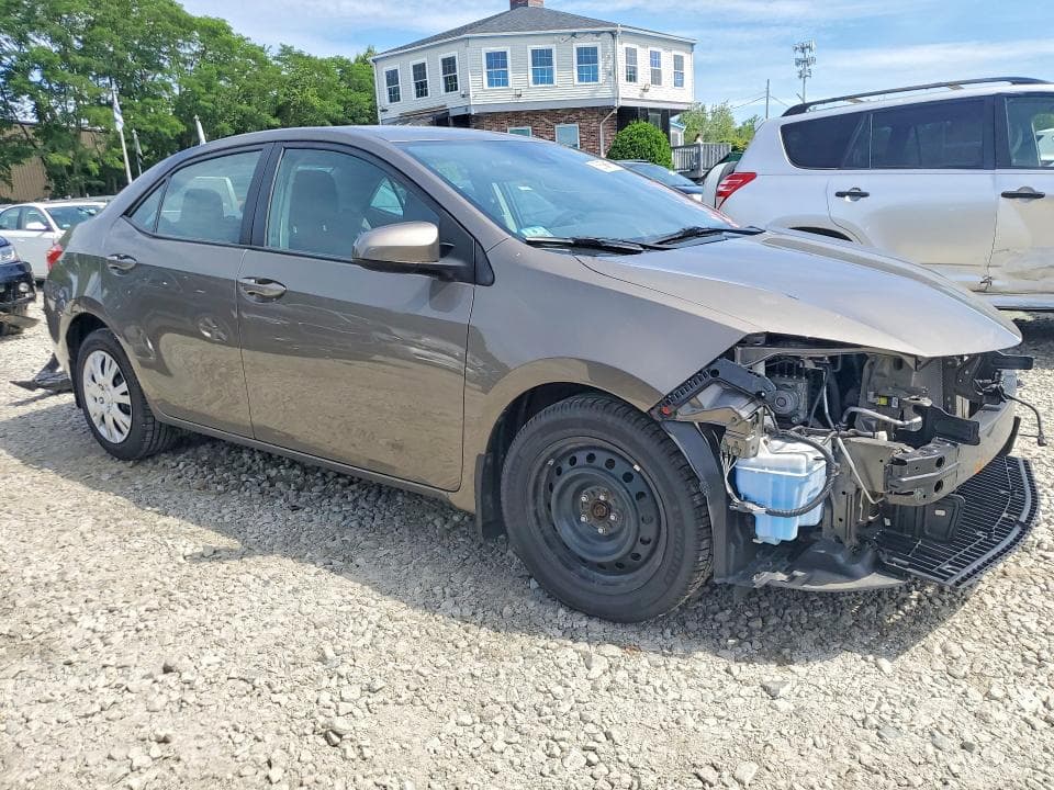 2017 TOYOTA COROLLA LE 4