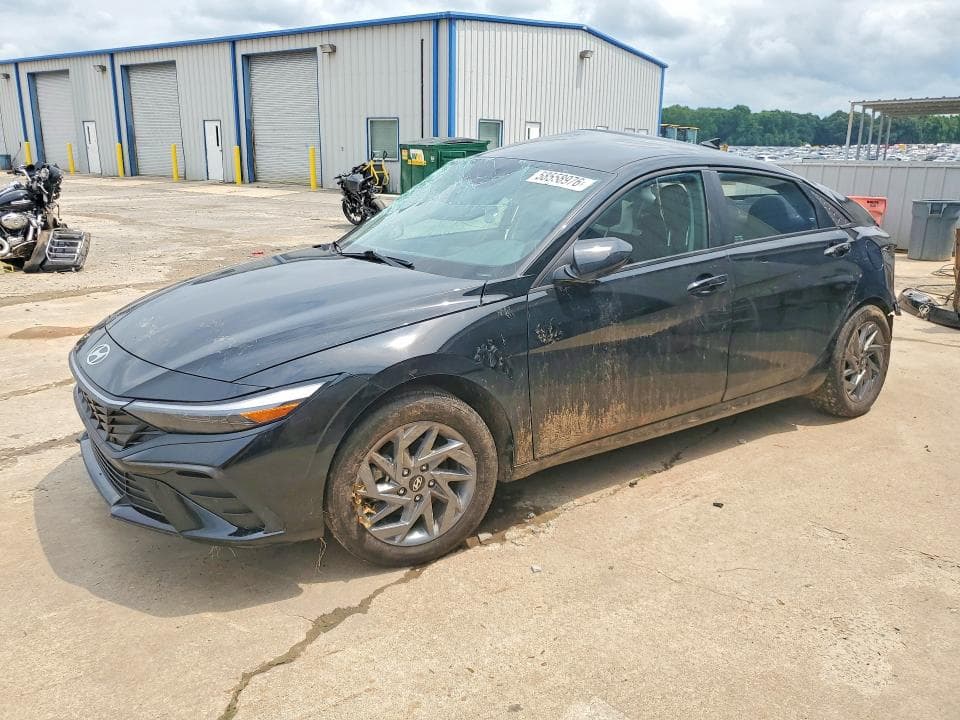 2024 HYUNDAI ELANTRA SEL - 1