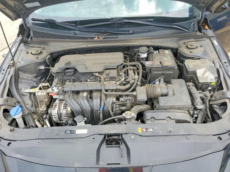 2024 HYUNDAI ELANTRA SEL 11