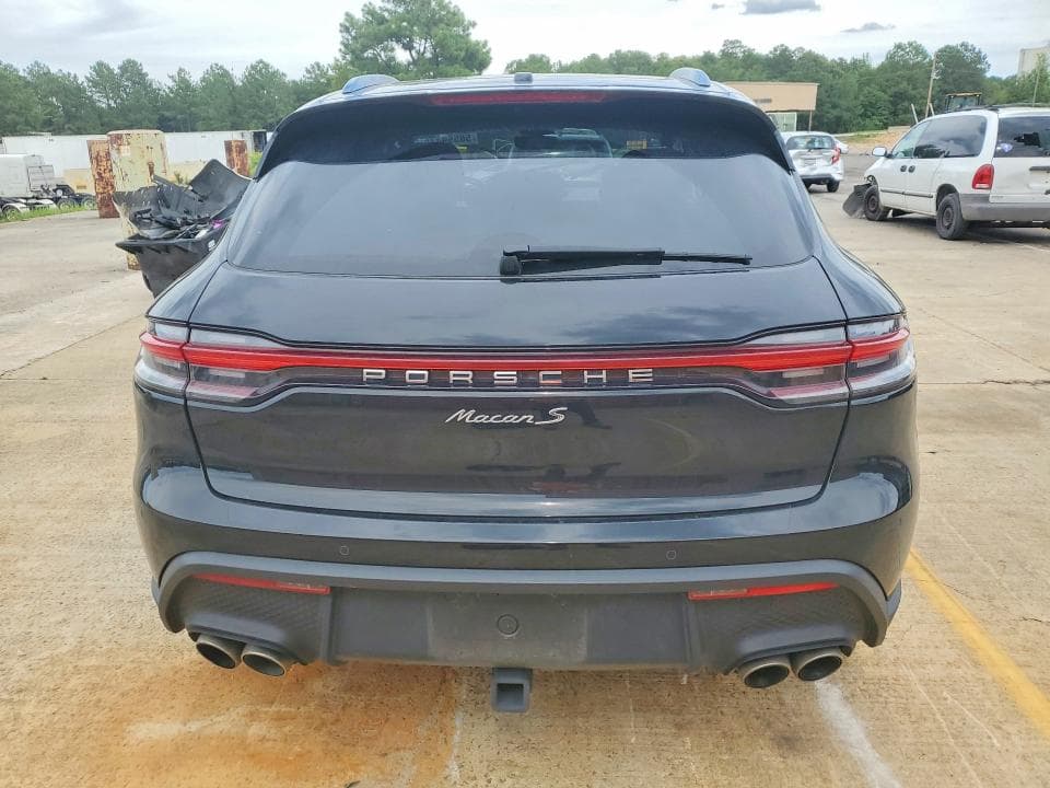 2023 PORSCHE MACAN S 6
