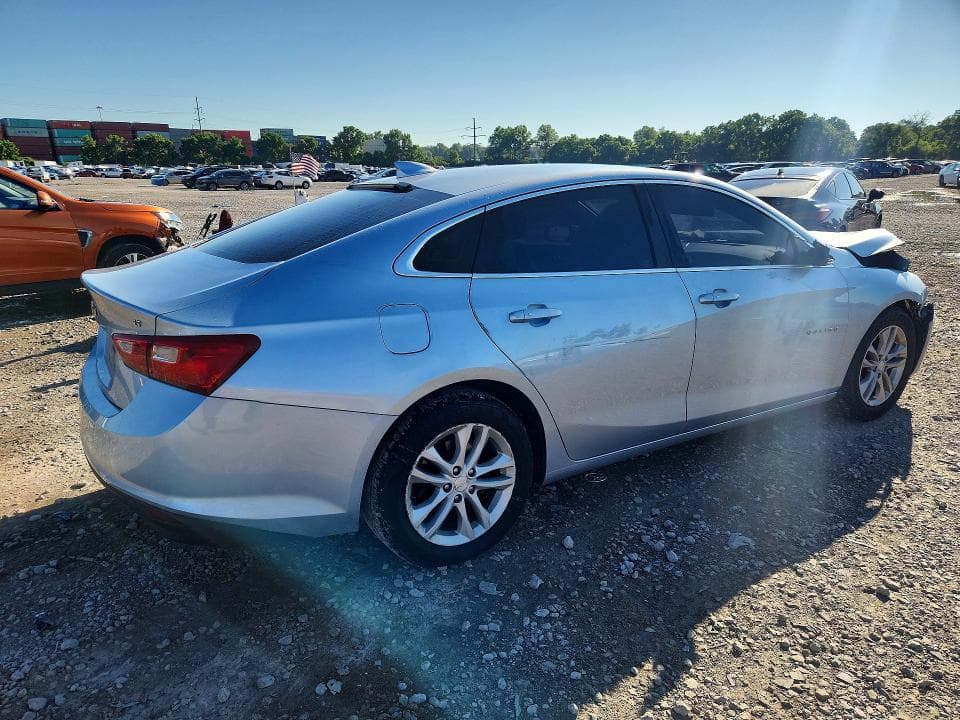2017 CHEVROLET MALIBU LT 3