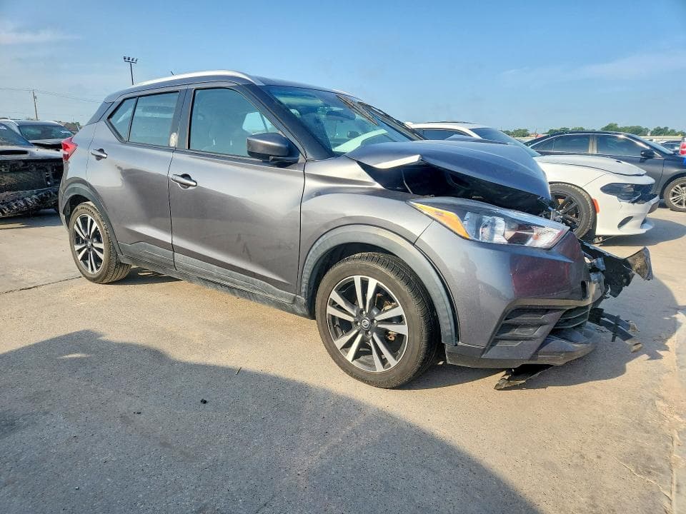 2020 NISSAN KICKS SV 4