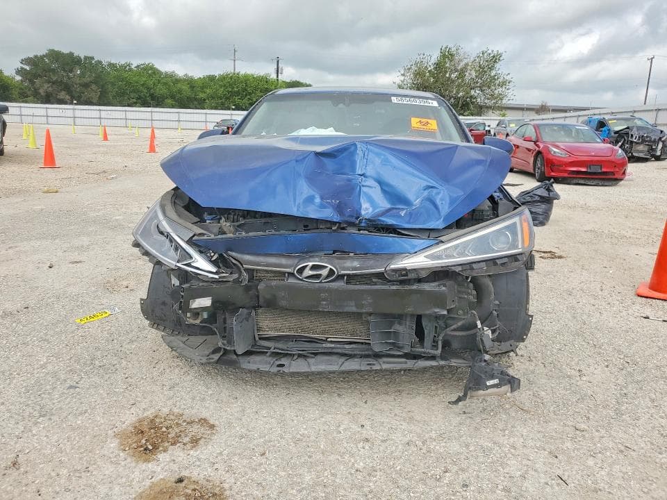 2019 HYUNDAI ELANTRA SEL SEL 5