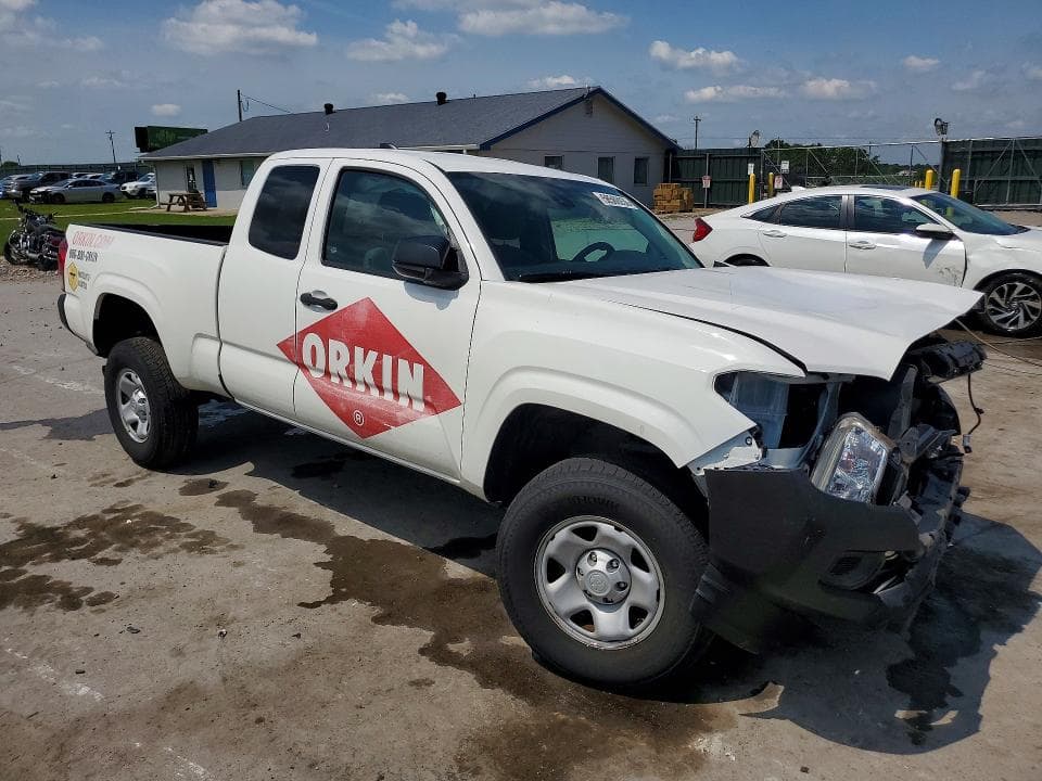 2020 TOYOTA TACOMA SR SR 4
