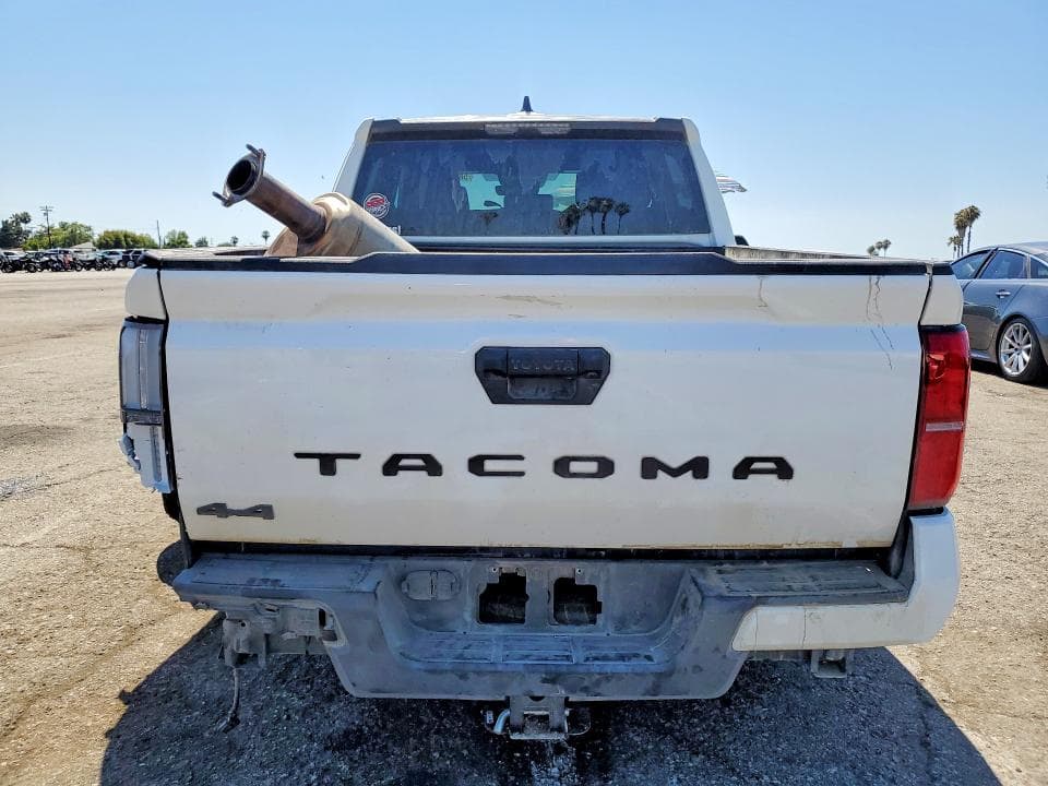 2025 TOYOTA TACOMA SR5 6